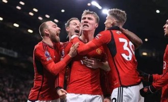 霍伊伦转投那不勒斯，4500万总价绑定欧冠资格，曼联止损离场